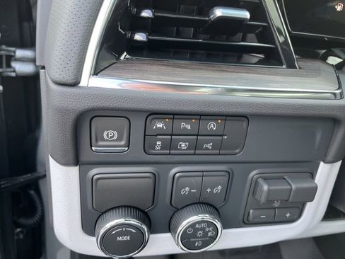 New 2026 Chevrolet Tahoe Premier w/ Sun And Tow Package image 21