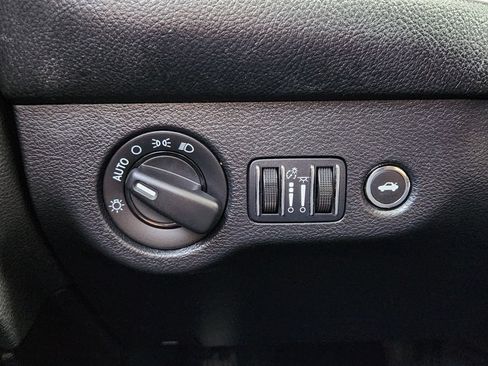 Used 2017 Dodge Challenger SXT w/ Cold Weather Group RWD image 24