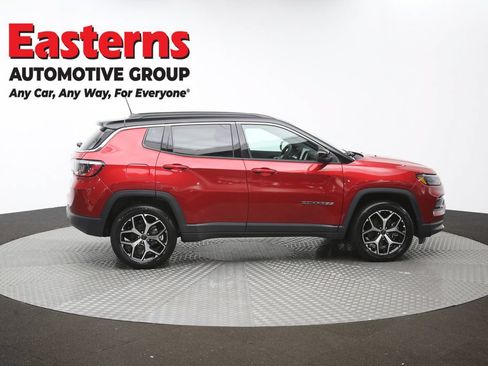 Used 2025 Jeep Compass Limited AWD/4WD image 45