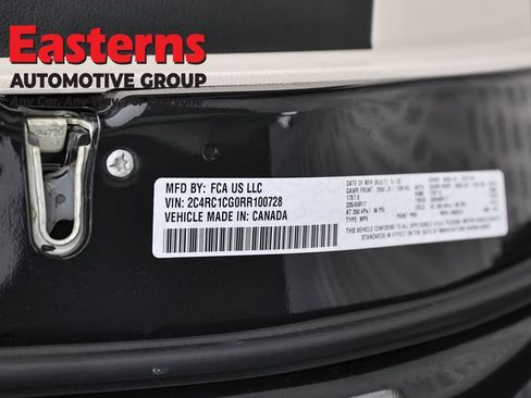 Used 2024 Chrysler Voyager LX FWD image 36