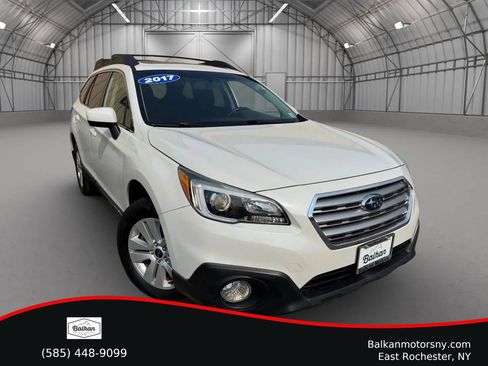 Used 2017 Subaru Outback 2.5i Premium image 1