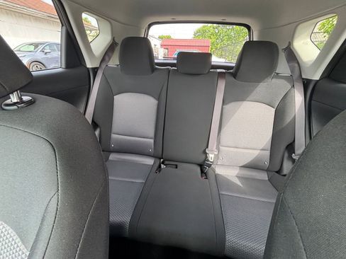 Used 2025 Kia Soul LX w/ LX Technology Package FWD image 37