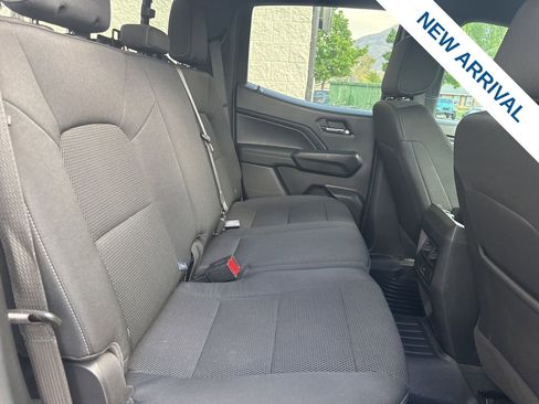 Used 2023 Chevrolet Colorado LT w/ LT Convenience Package AWD/4WD image 11