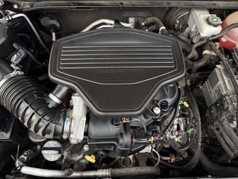 Used 2021 Chevrolet Blazer LT w/ Redline Edition image 29