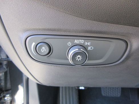 Certified 2023 Chevrolet Equinox RS image 23