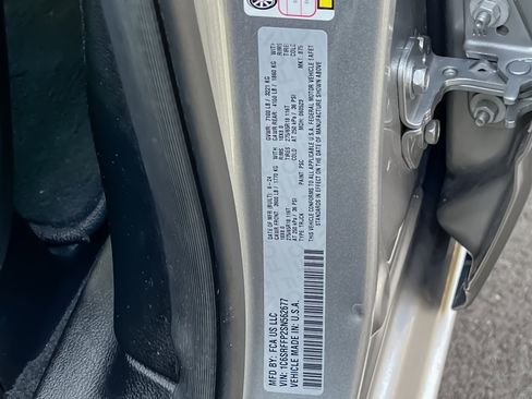 Used 2025 RAM 1500 Big Horn image 40