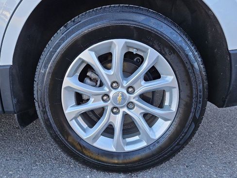 Used 2019 Chevrolet Equinox LS image 23