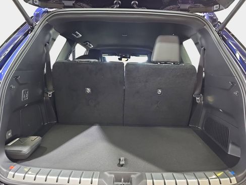 New 2026 Lexus TX 500h AWD image 12