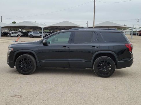 Used 2023 GMC Acadia SLE w/ Driver Convenience Package FWD image 5
