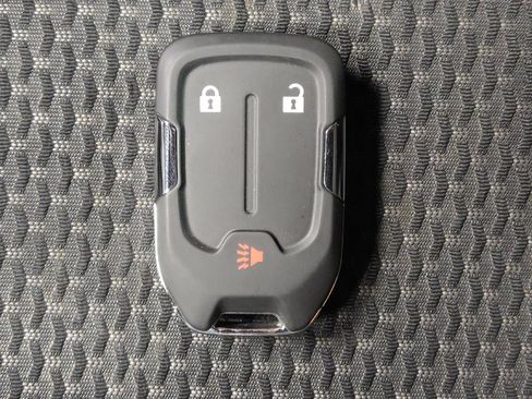 Used 2024 GMC Terrain SLE FWD image 32
