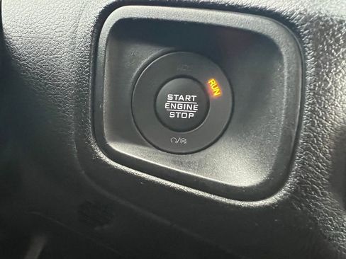 Used 2024 Jeep Wrangler Unlimited w/ Technology Group image 29