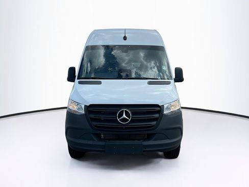 New 2025 Mercedes-Benz Sprinter 2500 image 2