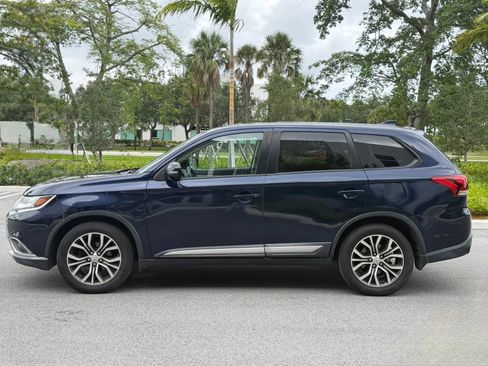 Used 2018 Mitsubishi Outlander SE FWD image 7