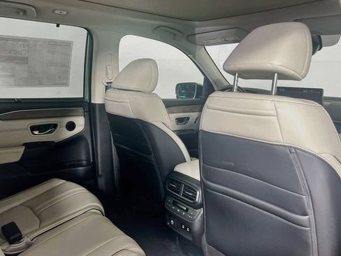 New 2026 Honda Pilot Elite image 7