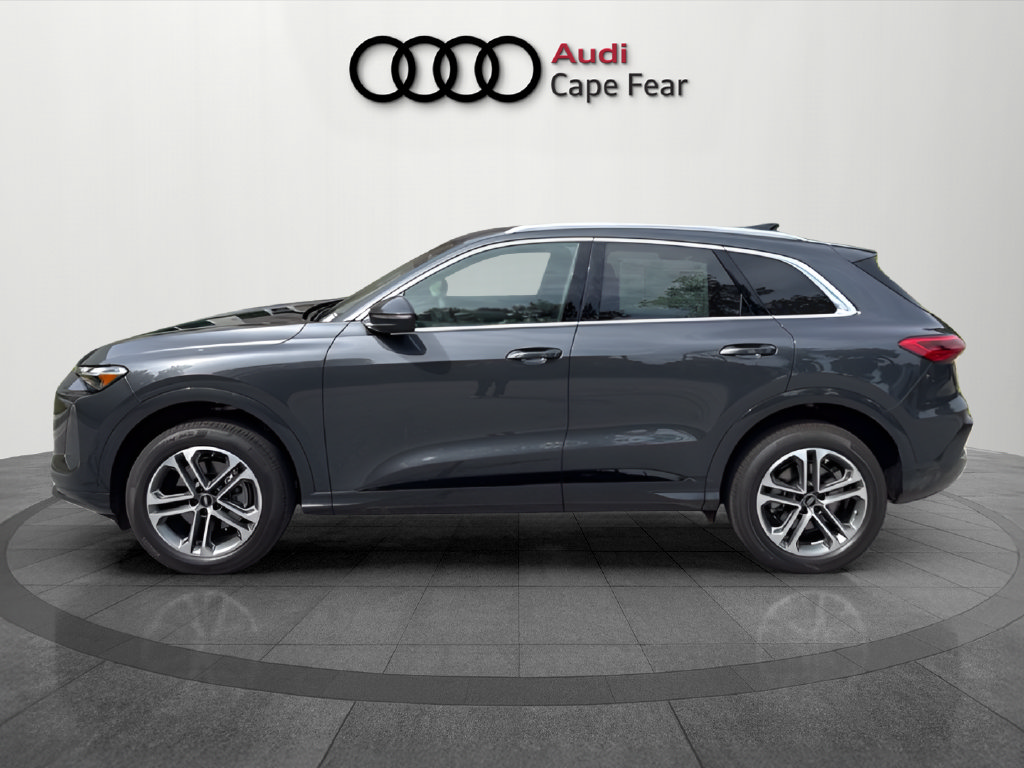 New 2026 Audi Q5 Premium AWD/4WD image 2