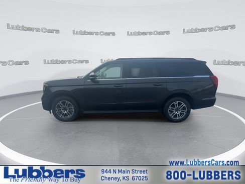 Used 2025 Ford Expedition Max Active AWD/4WD image 5
