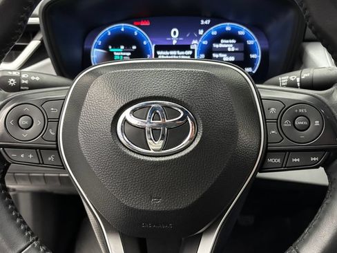 Used 2026 Toyota Corolla SE w/ SE Package FWD image 21