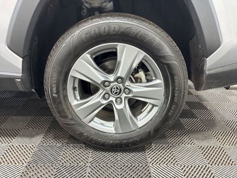 Used 2023 Toyota RAV4 XLE AWD/4WD image 34
