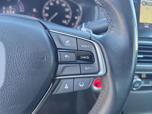 Used 2022 Honda Accord Touring image 24