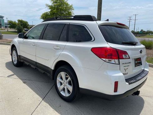 Used 2014 Subaru Outback 2.5i Premium AWD/4WD image 17