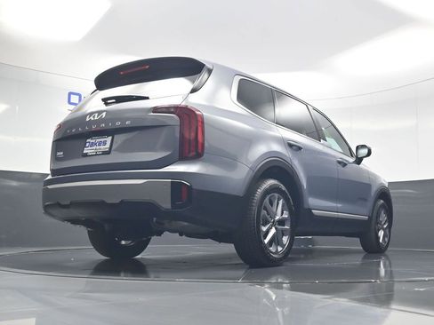 New 2025 Kia Telluride LX FWD image 45