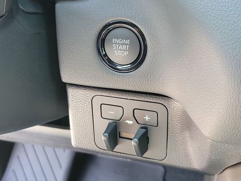 New 2026 Toyota Tundra Limited AWD/4WD image 28