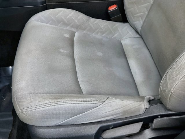 Used 2025 Toyota Tacoma SR5 AWD/4WD image 19