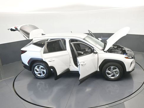 Used 2023 Hyundai Tucson SE image 61