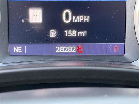 Used 2022 GMC Terrain SLE w/ Driver Convenience Package image 27