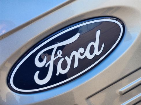 Used 2024 Ford F150 XLT w/ Mobile Office Package image 10