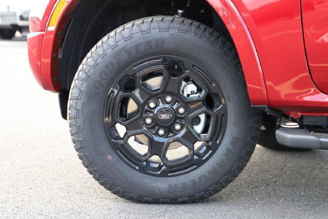 New 2026 Ford Ranger Lariat w/ FX4 Off-Road Package AWD/4WD image 2