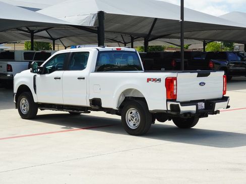 Used 2026 Ford F250 XL w/ FX4 Off-Road Package AWD/4WD image 5