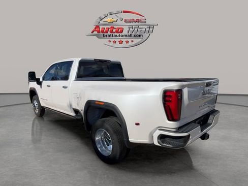 Used 2024 GMC Sierra 3500 Denali w/ Denali Reserve Package image 3