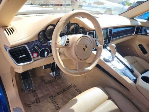 Used 2016 Porsche Panamera S w/ Premium Package Plus image 26