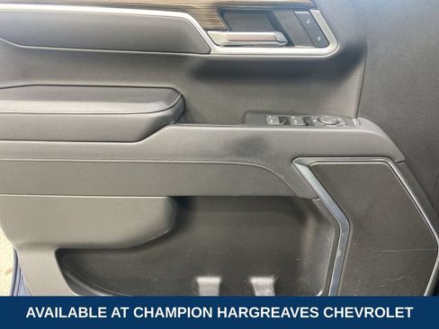 Used 2022 Chevrolet Silverado 1500 LT AWD/4WD image 30