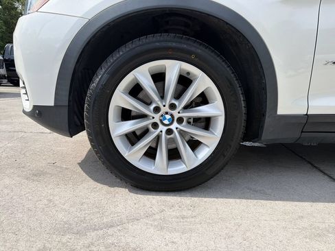 Used 2017 BMW X3 xDrive28i AWD/4WD image 12