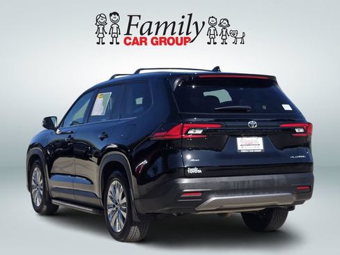 Certified 2026 Toyota Grand Highlander AWD image 3