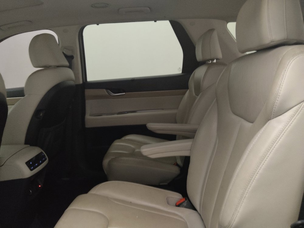 Used 2021 Hyundai Palisade SEL w/ Premium Package FWD image 18