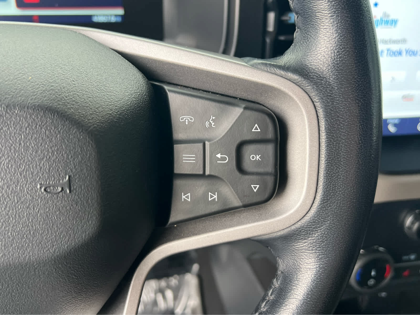 Used 2022 Ford Bronco Wildtrak AWD/4WD image 32