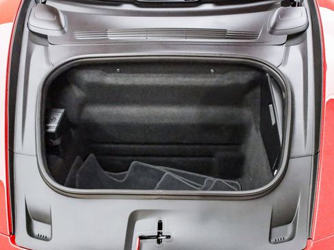 Used 2025 Porsche 911 Carrera T image 30