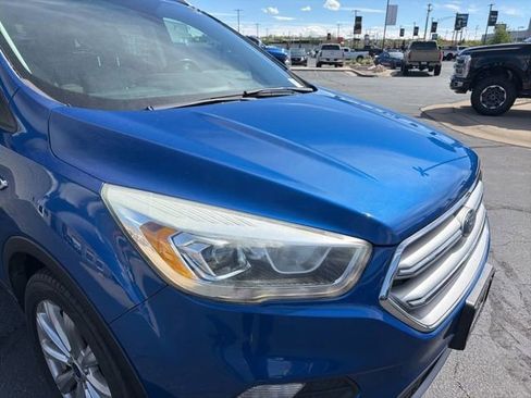 Used 2017 Ford Escape Titanium AWD/4WD image 17