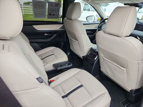 Used 2024 MAZDA CX-90 Plug-In Hybrid w/ Preferred AWD/4WD image 28