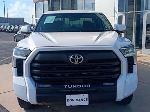 Used 2022 Toyota Tundra SR5 image 9