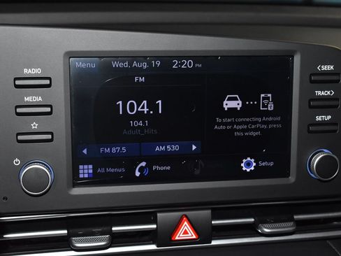 Used 2021 Hyundai Elantra SE w/ Cargo Package FWD image 10