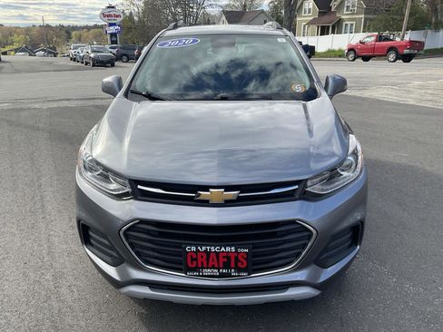 Used 2020 Chevrolet Trax LT AWD/4WD image 8