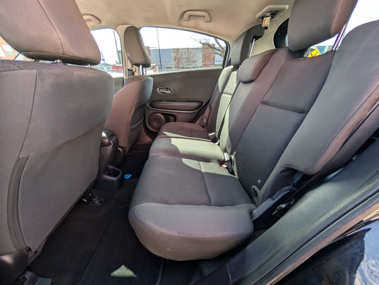Used 2022 Honda HR-V LX image 17