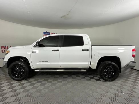 Used 2018 Toyota Tundra SR5 w/ SR5 Upgrade Package RWD image 6
