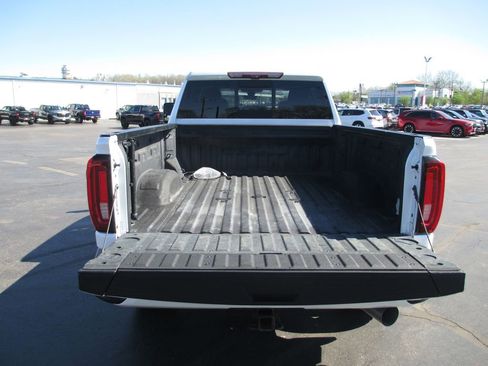 Used 2022 GMC Sierra 2500 Denali w/ Denali Ultimate Package image 8