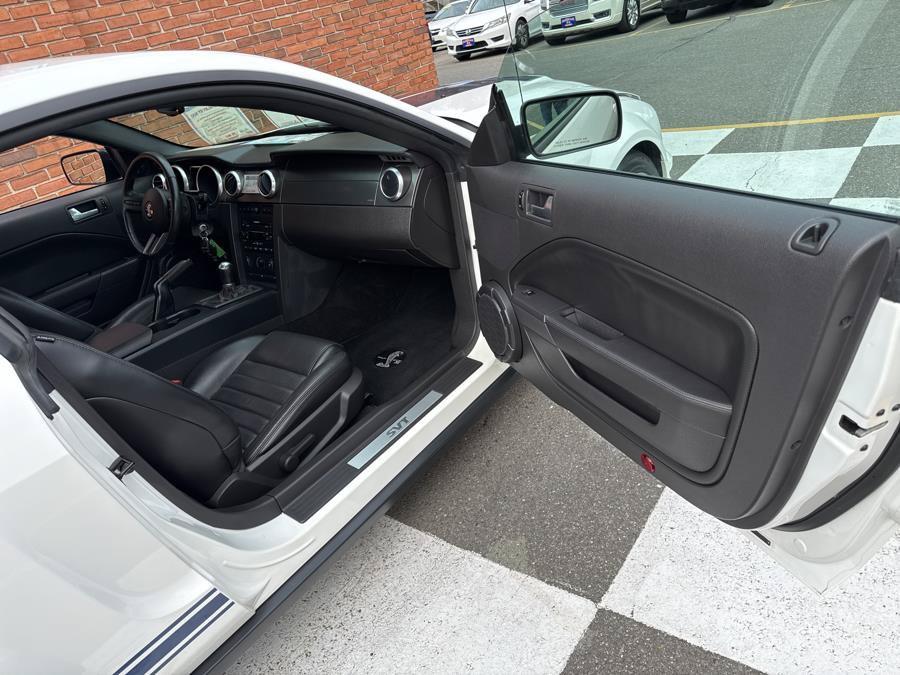 Used 2007 Ford Mustang Shelby GT500 RWD image 23
