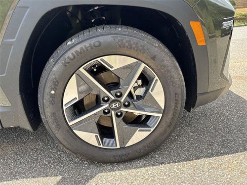 New 2025 Hyundai Tucson SEL image 12